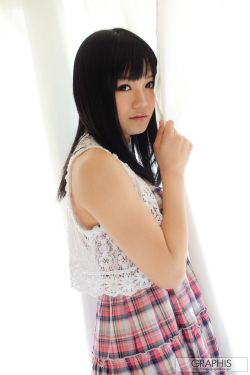 荣仓あい/荣仓爱 [Graphis] First Gravure 初脱ぎ娘