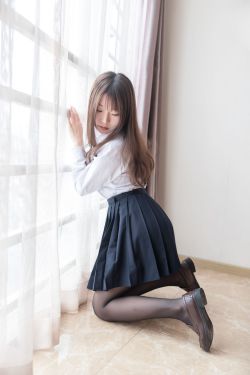 [风之领域] NO.048 香草喵露露 百褶裙黑丝