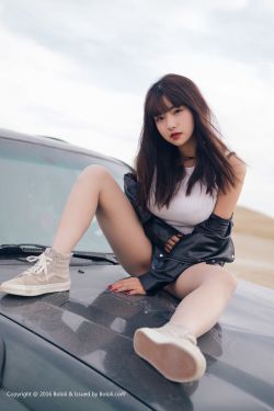 周闻/球球《沙漠机车女》 [Kimoe激萌文化] KIM010