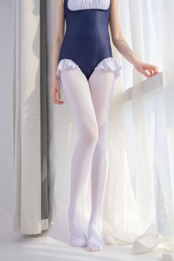 森萝财团写真 – aika 白丝 80D