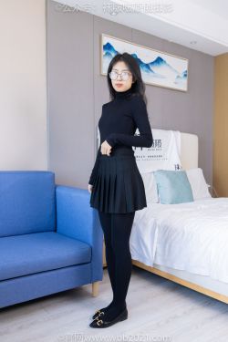 BoBoSocks袜啵啵 No.430 奶油 -平底鞋、厚黑丝、丝袜踩奶油小蛋糕剧情