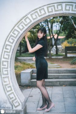 [兔玩映画] – 黑色旗袍游园会