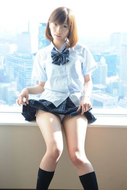 岬はる香《校服少女诱惑》 [BWH] BWH0186