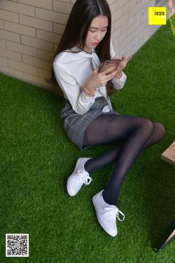 佳爷《佳爷的宝蓝色厚丝》[异思趣向IESS] 丝享家【魔鬼周三】特刊05期