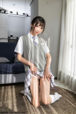 [喵糖映画] JKL.001 面饼仙儿 制服少女