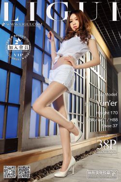 [丽柜贵足LiGui] Model 允儿《热裤高跟美足》美腿玉足写真图片
