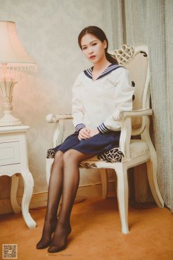 [SSA丝社]超清写真 No.018 佳佳 小师妹教你过期牛奶的正确用法