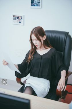 [SSA丝社]超清写真 No.001 办公室职业装《绫》长筒黑丝