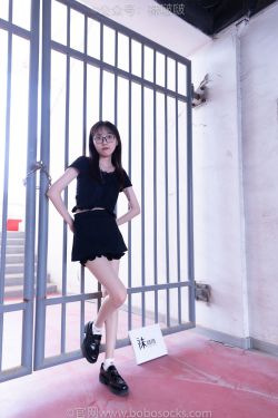 BoBoSocks袜啵啵 No.030 稚予- 皮鞋、短白棉袜、肉丝