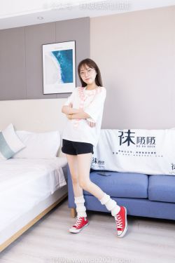 BoBoSocks袜啵啵 No.527 稚予 – 帆布鞋、堆堆袜套、白棉袜
