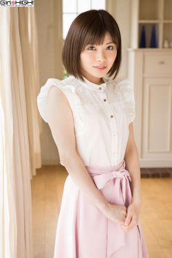 山口里菜子《僕たち（私たち）お尻だ～いすき！》私服 [Girlz-High]