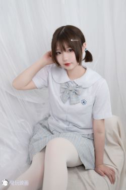 [兔玩映画] – 制服女孩
