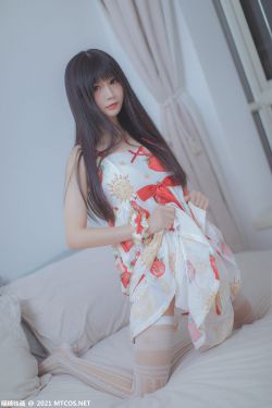 [喵糖映画] VOL.407 鳗鱼霏儿 草莓小裙子