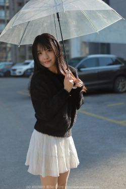 IESS异思趣向 – 模特： 婉萍 《阳光甜妹》