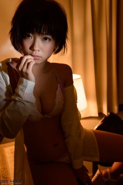 [Girlz-High] Mana Sakura 紗倉まな g022 Gravure Gallery 04