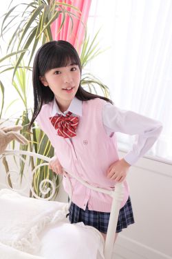 [Minisuka.tv] Ami Manabe 眞辺あみ – Fresh-idol Gallery 110
