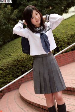 [Girlz-High] Moe Misaki 美咲萌 Gravure Gallery – g074 Photoset 01