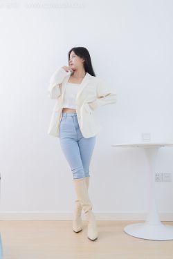 物恋传媒 No.1712 茯苓 – 玫瑰生长