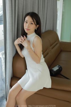 IESS异思趣向 – 模特：小婕 《可爱白月光》