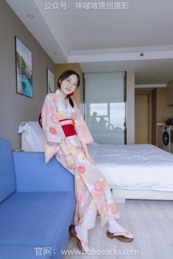 BoBoSocks袜啵啵 No.137 稚予-木屐、分指白棉袜、裸足、和风浴衣