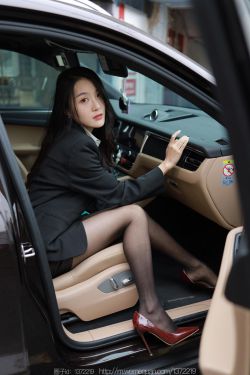 IESS异思趣向 – 模特：婉萍 《美女专车》
