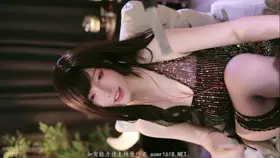 雨教皇_邻居家的妻子_闪片黑丝礼群 雨教皇_邻居家的妻子_闪片黑丝礼群