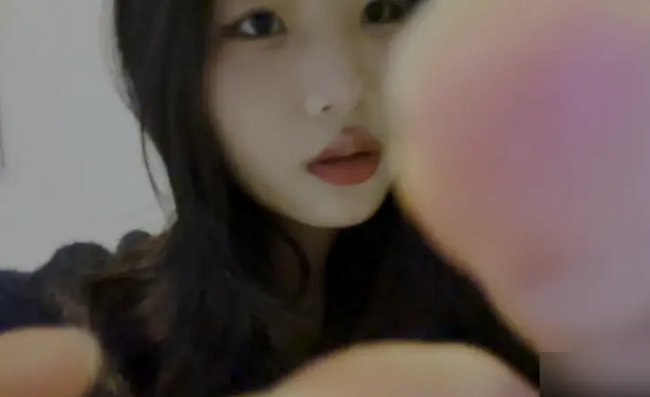 楠楠nn是个胆小鬼_爱发电_唾液绘画