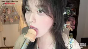 椰椰拿铁_端午特辑_视觉向天鹅_