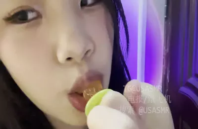 楠楠nn是个胆小鬼_舔耳合集30V_钻石棒棒糖舔屏