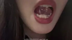夏栖该睡啦_吃冰夏栖2