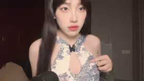 璐璐哄睡屋_青花瓷
