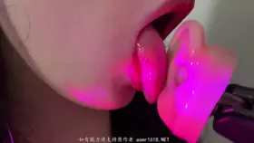 小如快醒醒_舔