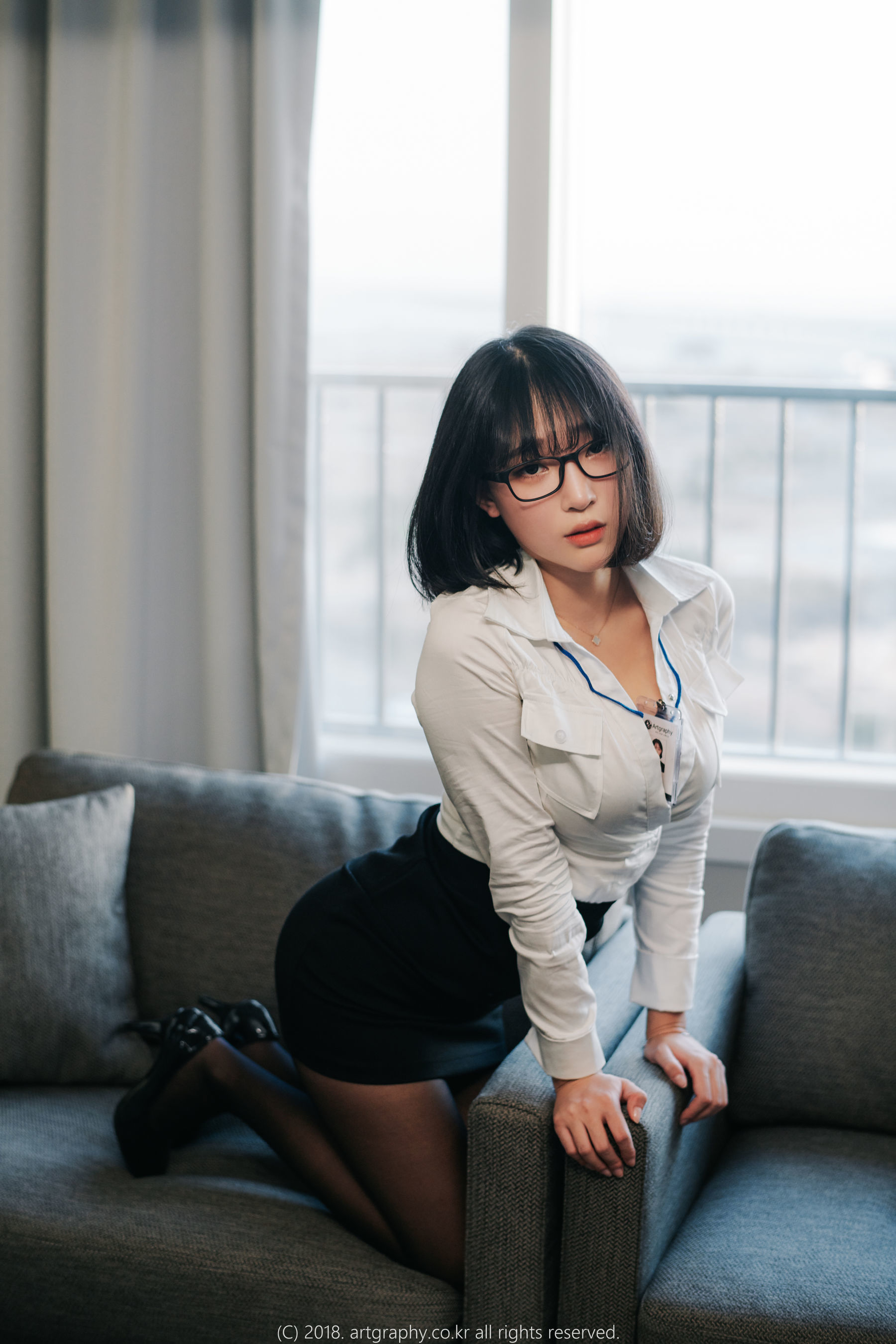 [ARTGRAVIA] VOL.042 巨乳少女姜仁卿 - 黑丝制服+女仆诱惑_第1张