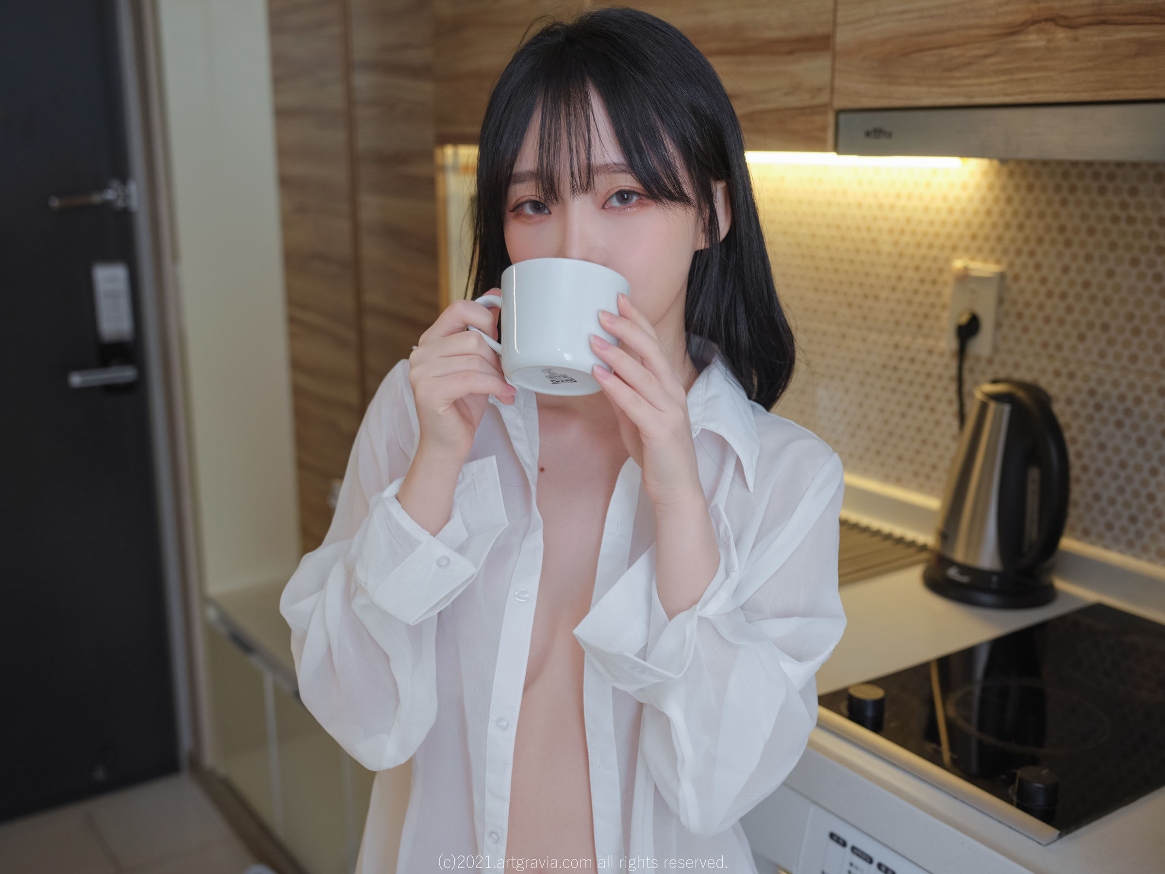 [ARTGRAVIA] VOL.261 Ming Sunha - 白衬衫女友居家诱惑_第2张