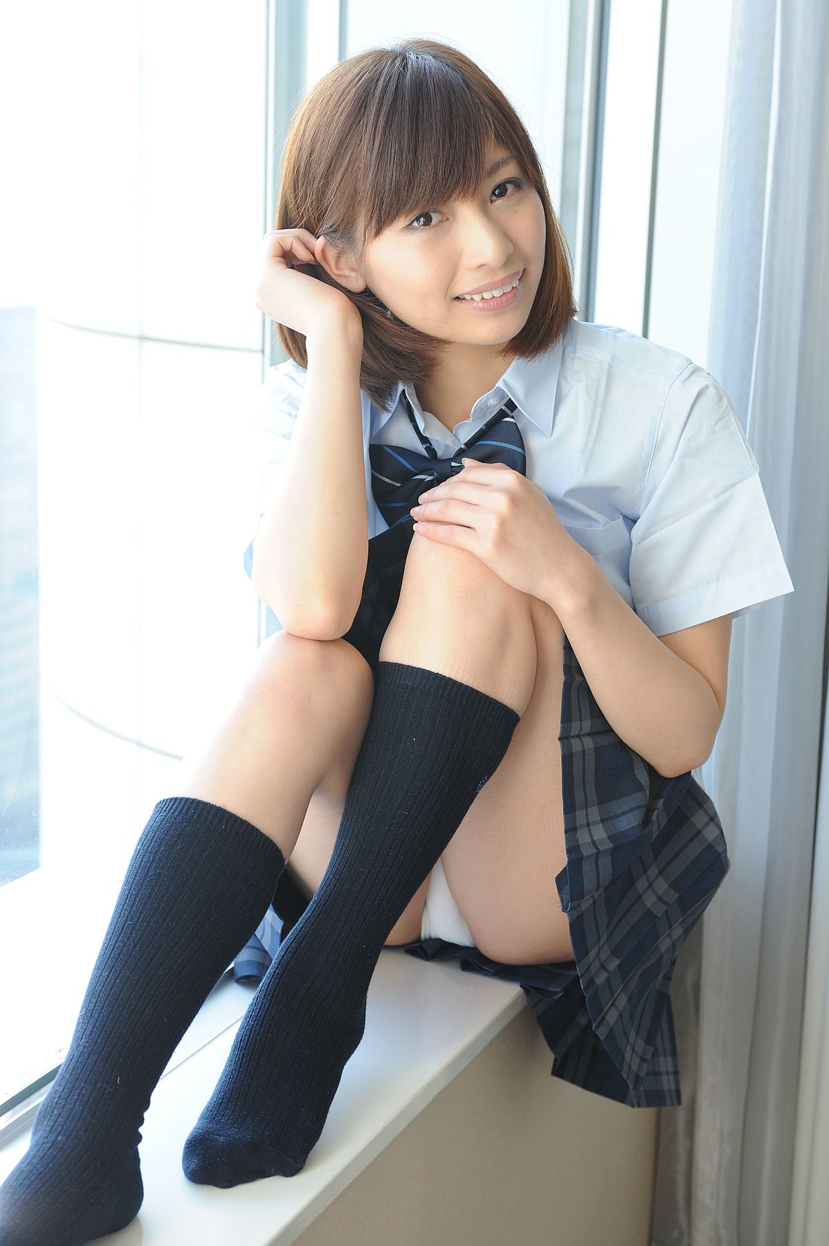 岬はる香《校服少女诱惑》 [BWH] BWH0186_第2张