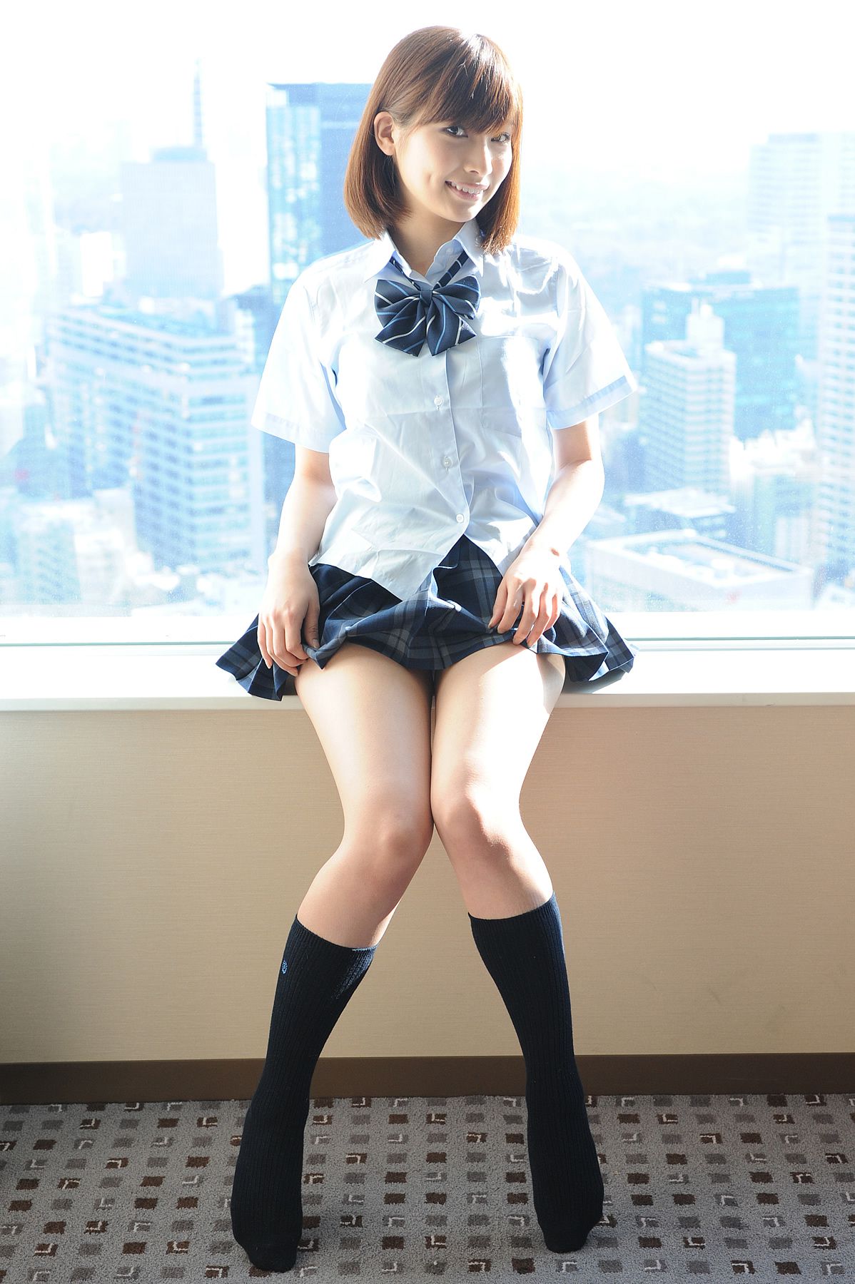 岬はる香《校服少女诱惑》 [BWH] BWH0186_第4张