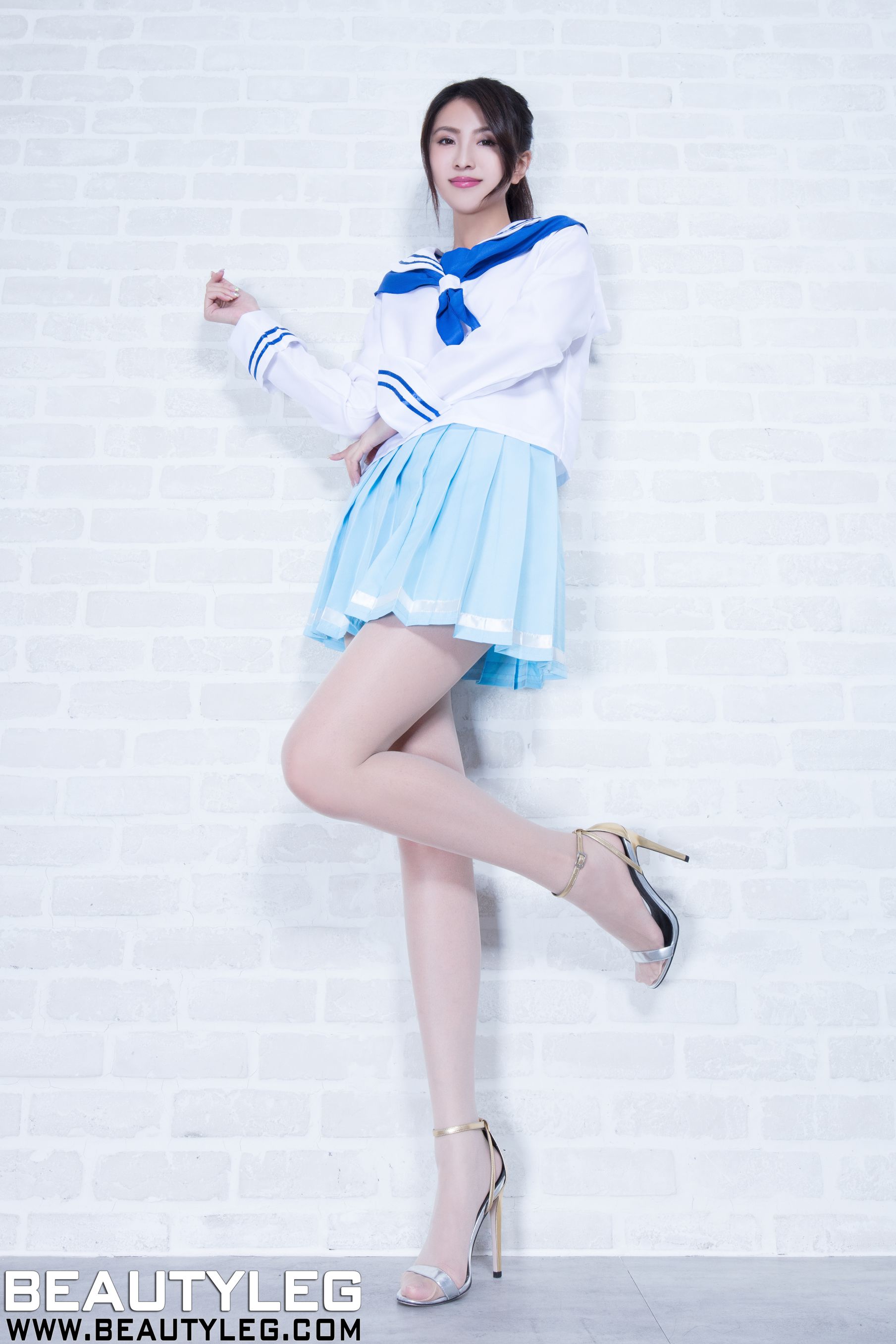 [Beautyleg] No.1437 简晓育Vicni 高跟美腿_第2张