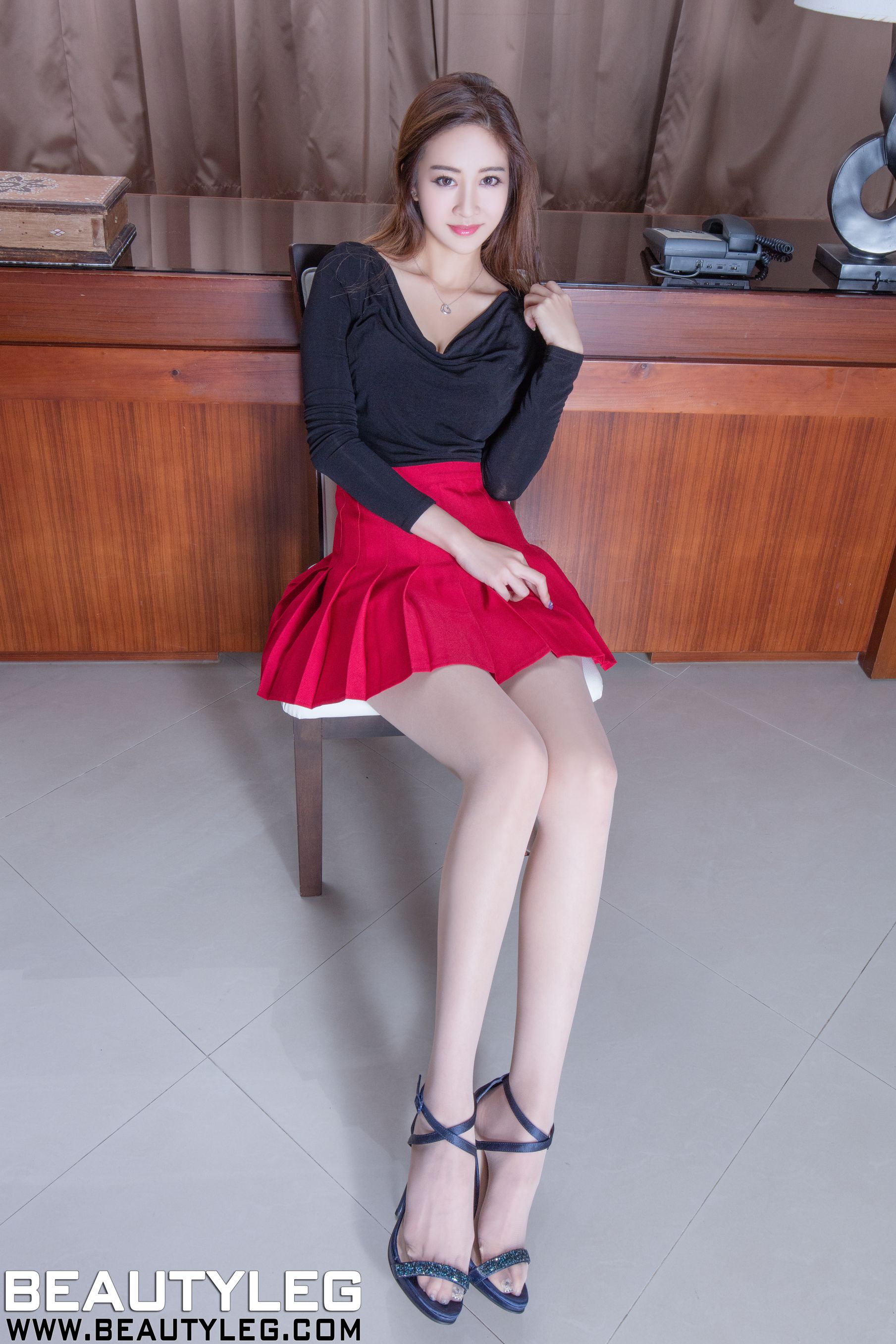 [Beautyleg] NO.1355 康凯乐/腿模Kaylar 美腿_第2张