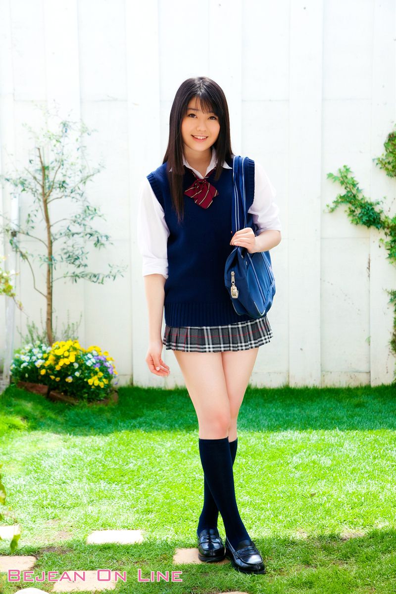 私立Bejean女学館 Ami Tomite 冨手麻妙 [Bejean On Line]_第1张