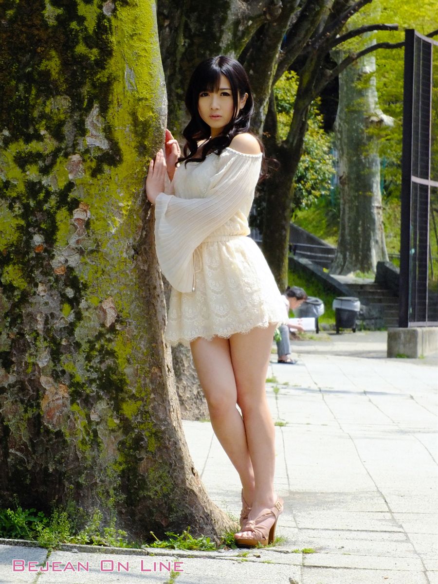 汚部屋でSEX Hibiki Ohtsuki 大槻ひびき [Bejean On Line]_第1张