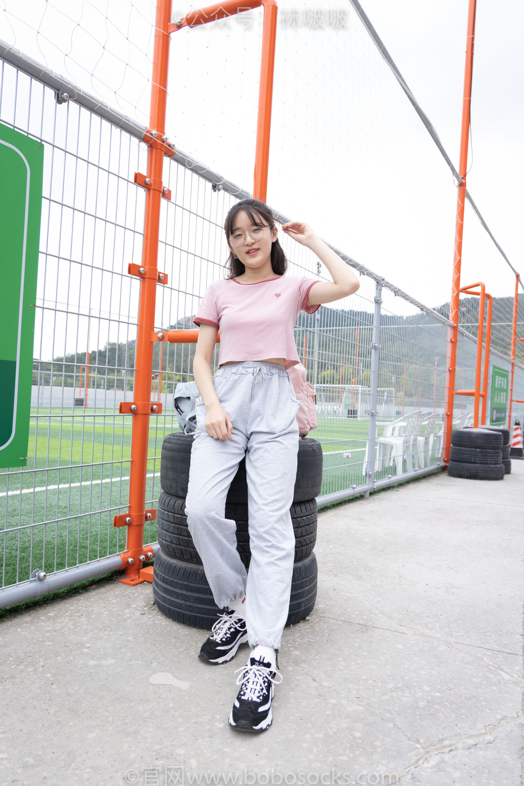 BoBoSocks袜啵啵 No.016 熊熊-斯凯奇运动鞋、棉袜、裸足_第2张