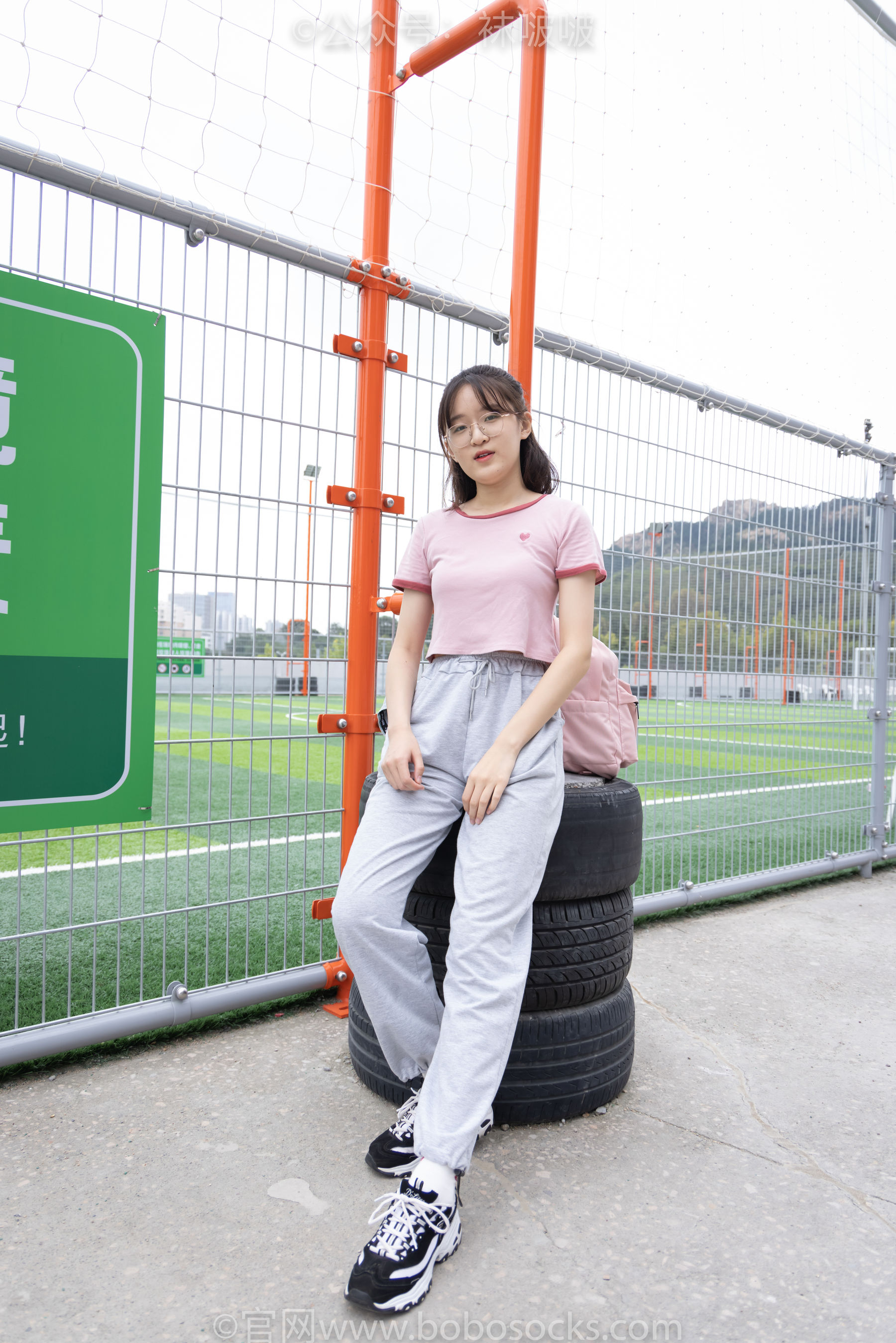 BoBoSocks袜啵啵 No.016 熊熊-斯凯奇运动鞋、棉袜、裸足_第4张