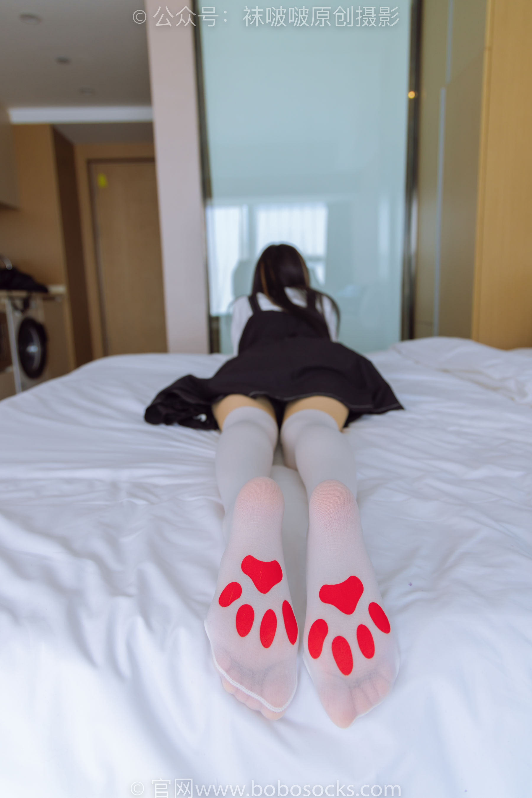 BoBoSocks袜啵啵 No.177 稚予-皮鞋、厚白丝（脚底猫爪印款）_第5张