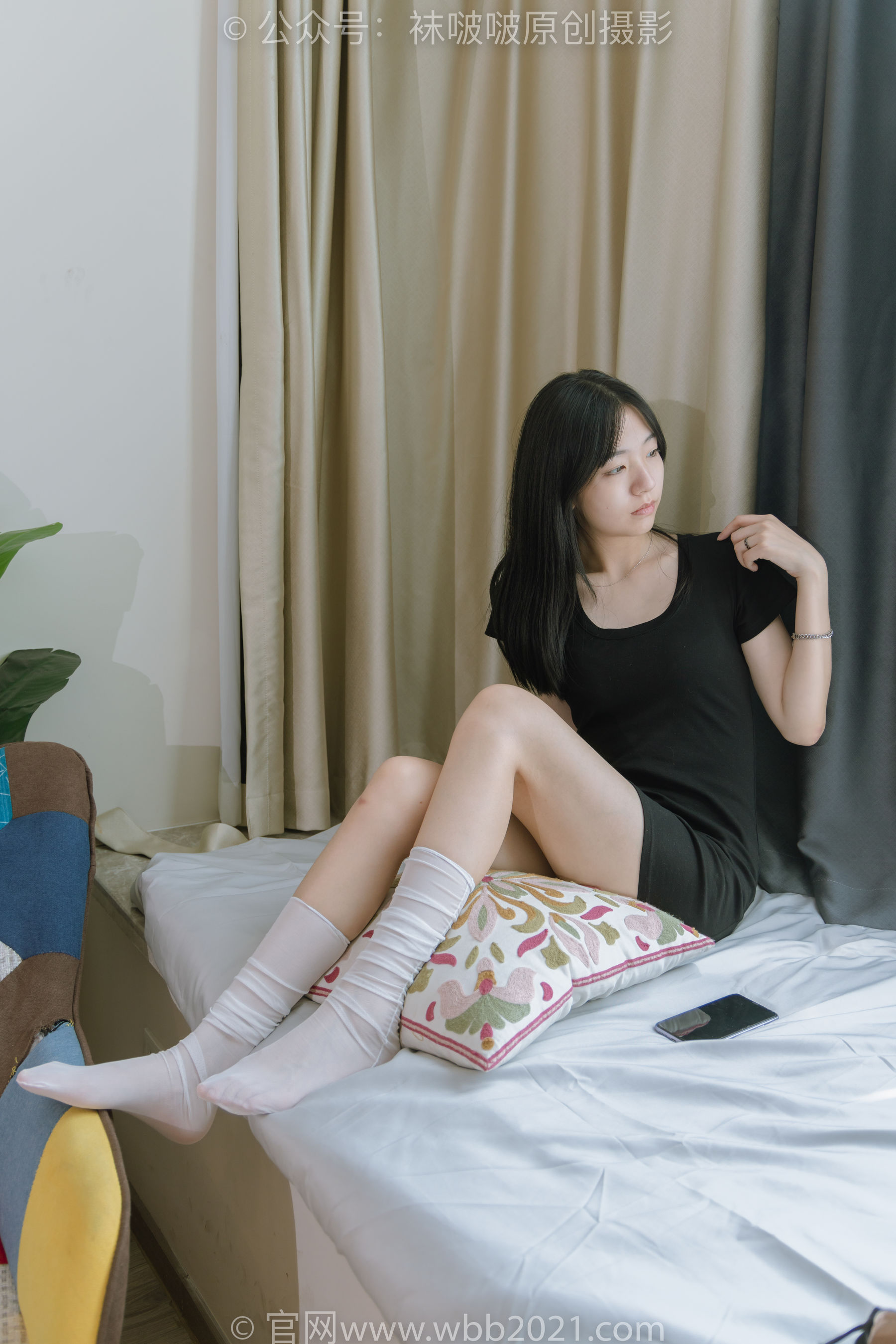 BoBoSocks袜啵啵 No.363 小甜豆 -两双平底鞋、黑色船袜、裸足_第3张