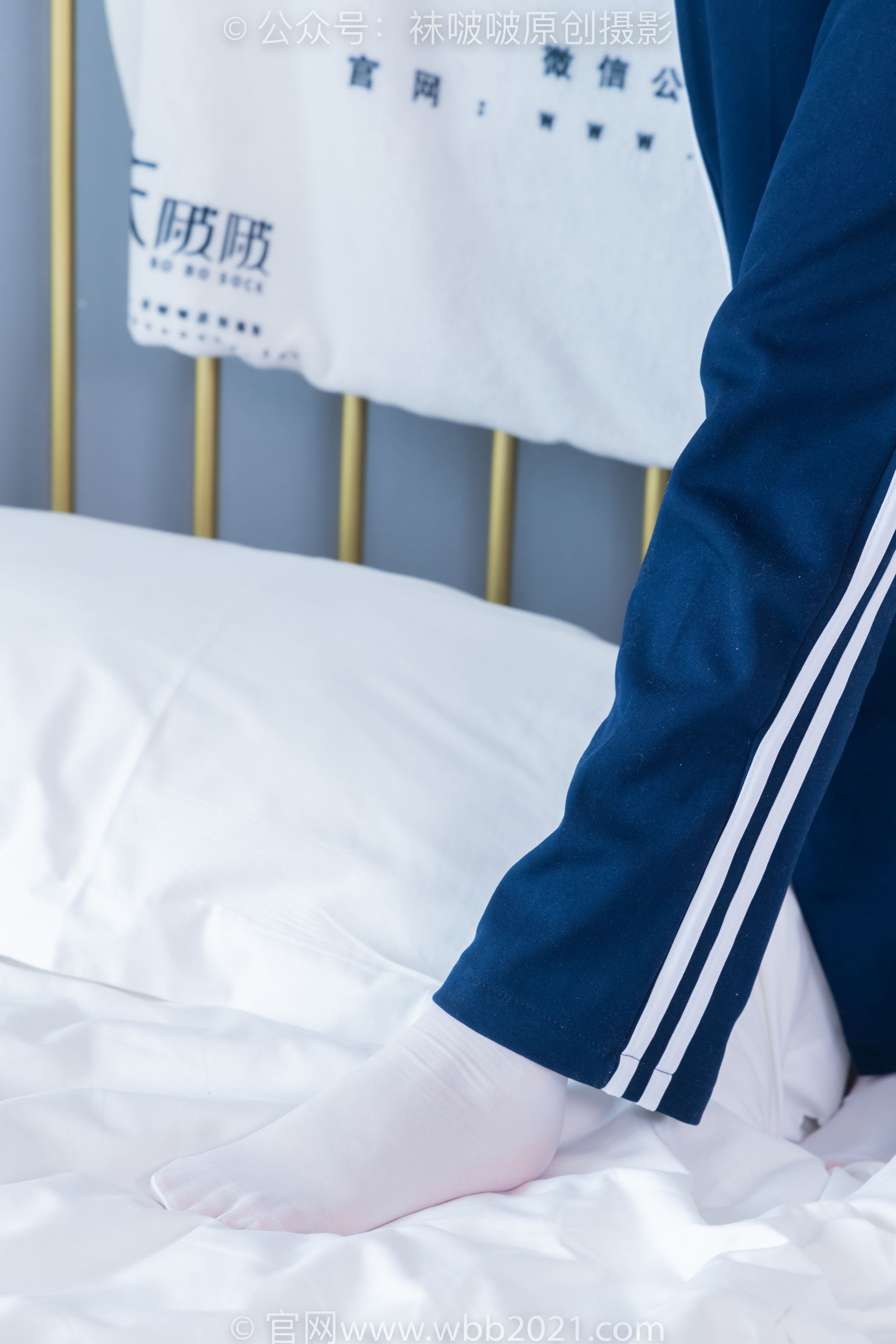 BoBoSocks袜啵啵 No.366 甜甜圈 -三双板鞋、白棉袜、短白丝_第3张