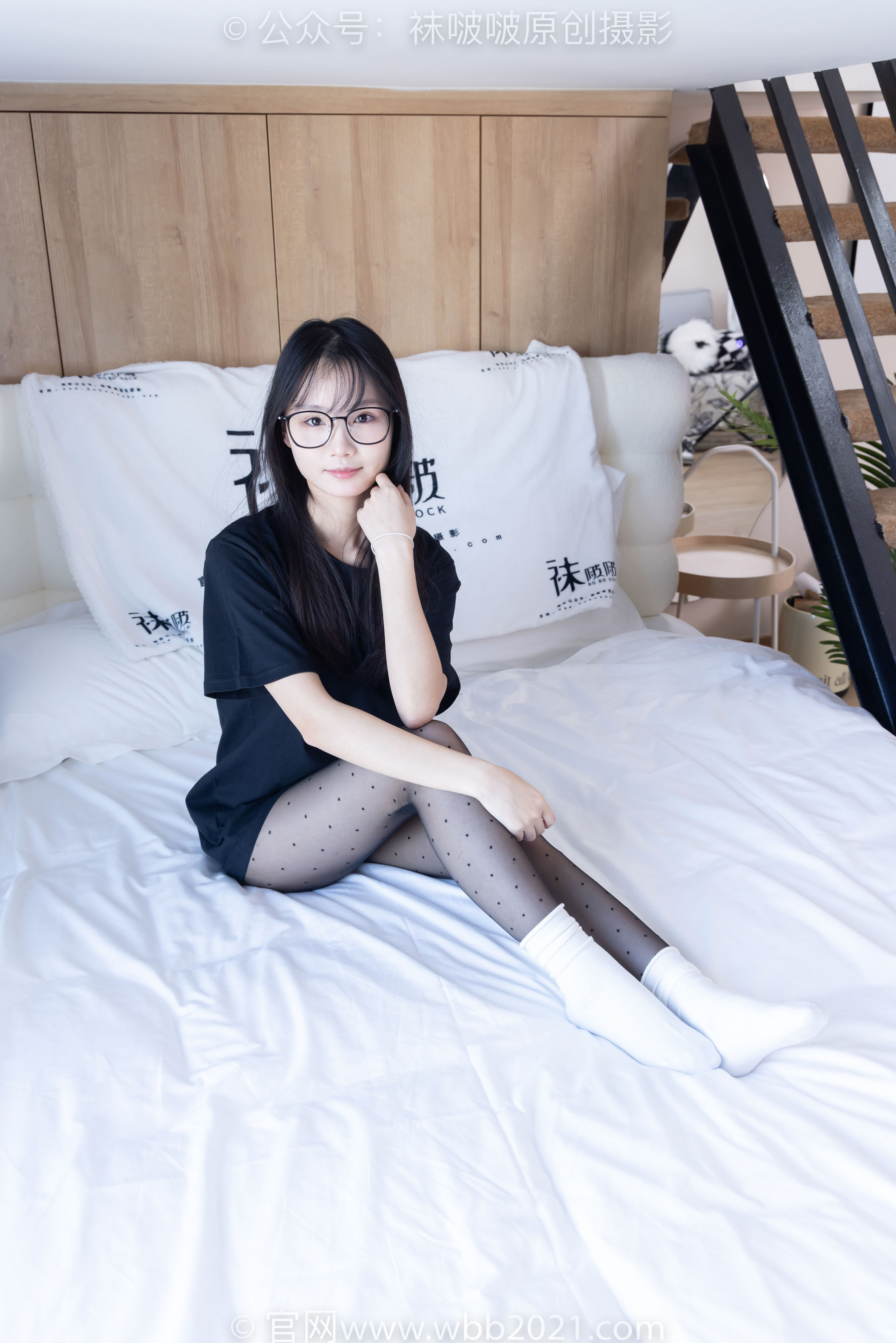 BoBoSocks袜啵啵 No.418 甜甜圈 - 板鞋、白棉袜、波点黑丝_第3张