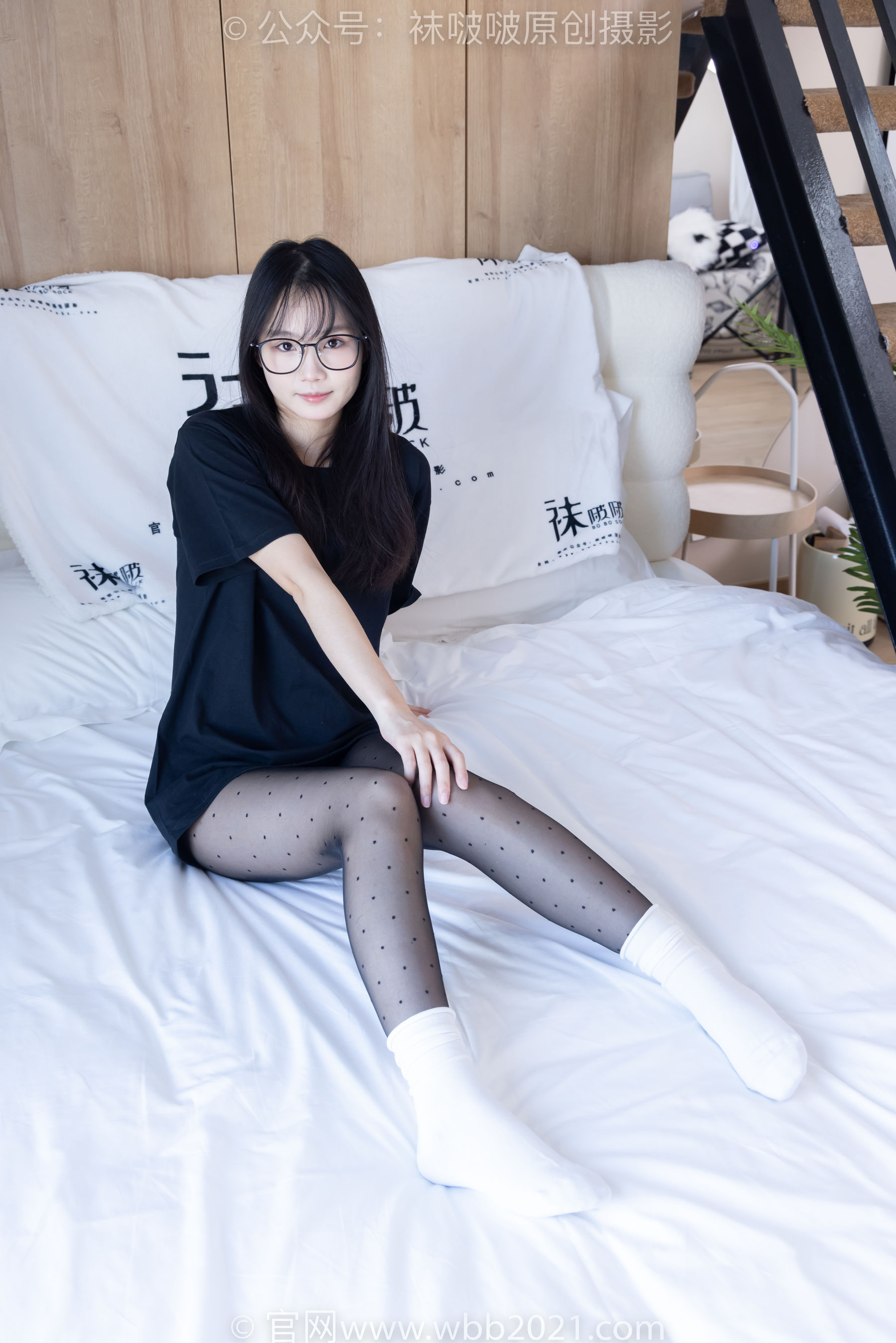 BoBoSocks袜啵啵 No.418 甜甜圈 - 板鞋、白棉袜、波点黑丝_第5张