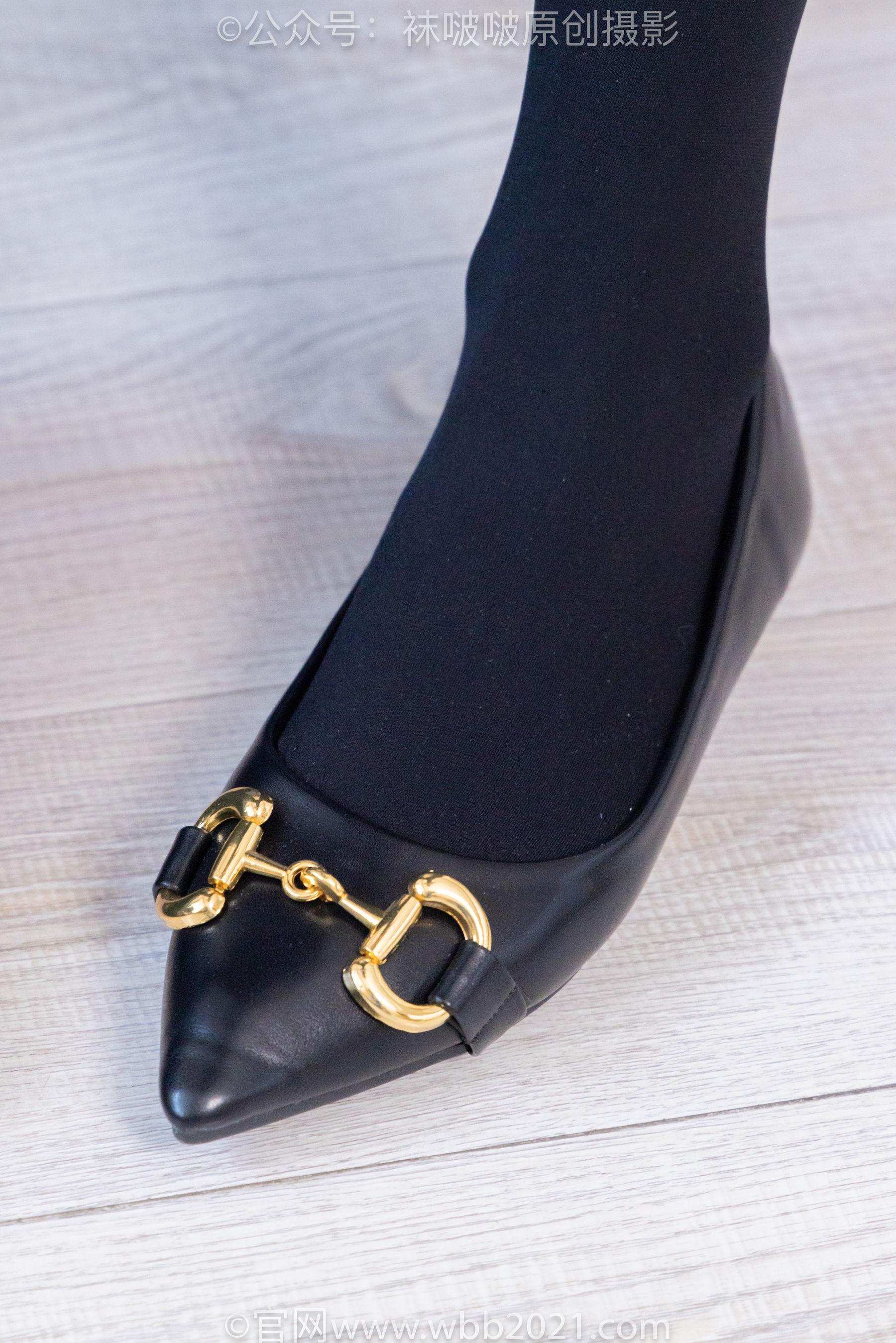 BoBoSocks袜啵啵 No.430 奶油 -平底鞋、厚黑丝、丝袜踩奶油小蛋糕剧情_第2张