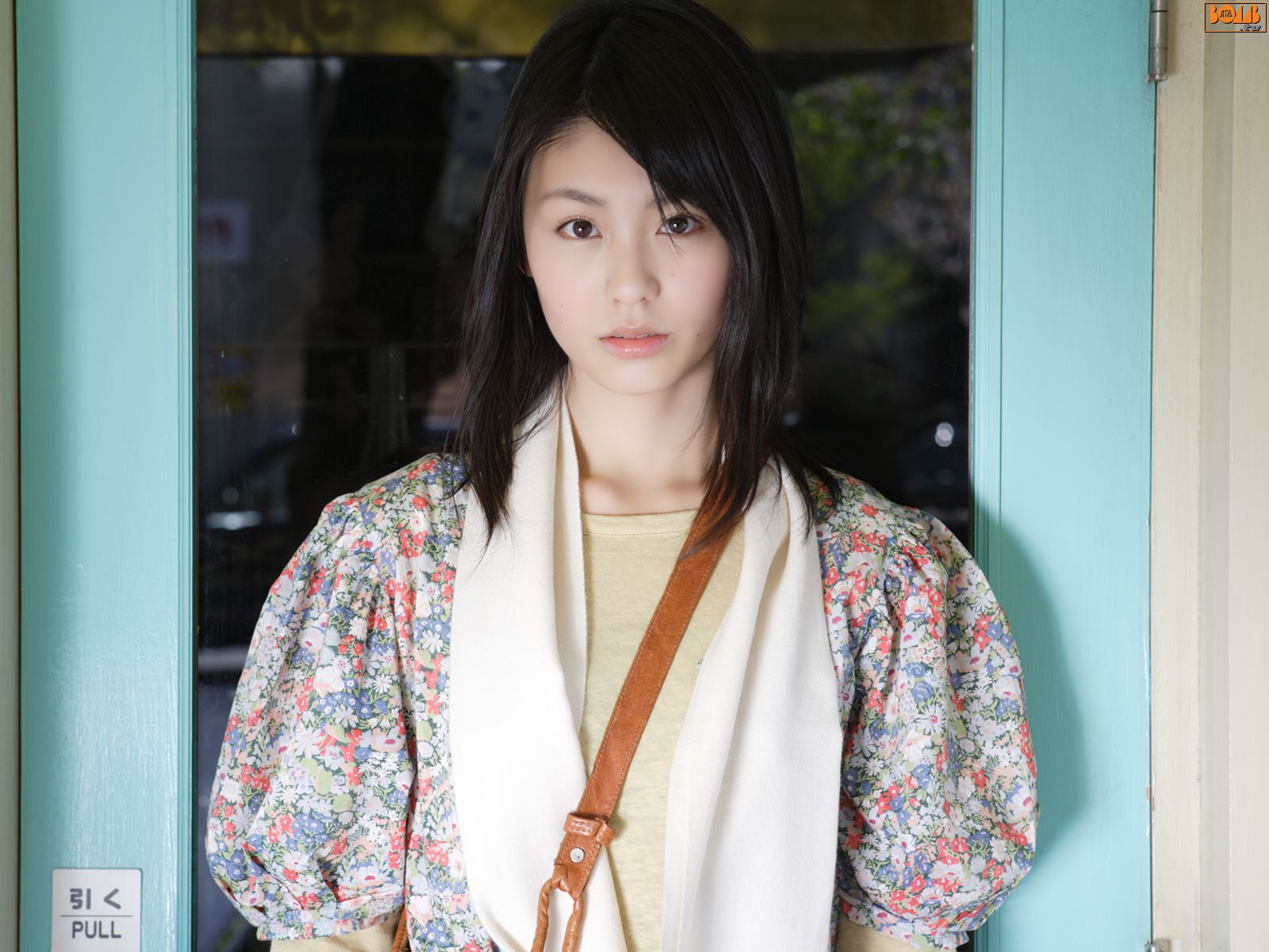 [Bomb.TV] 2008年08月刊 本假屋唯香/本仮屋ユイカ Yuika Motokariya_第1张