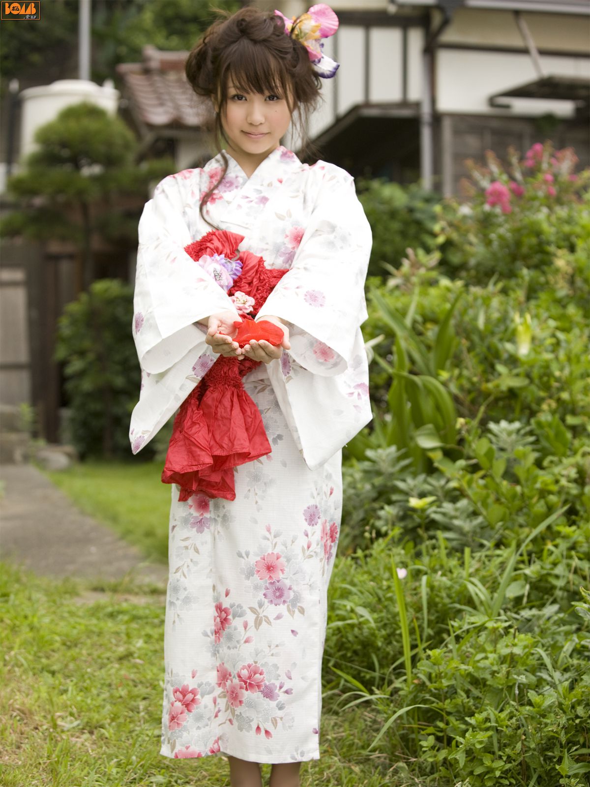 [Bomb.TV] 2008年11月刊 西田麻衣 Mai Nishida_第1张